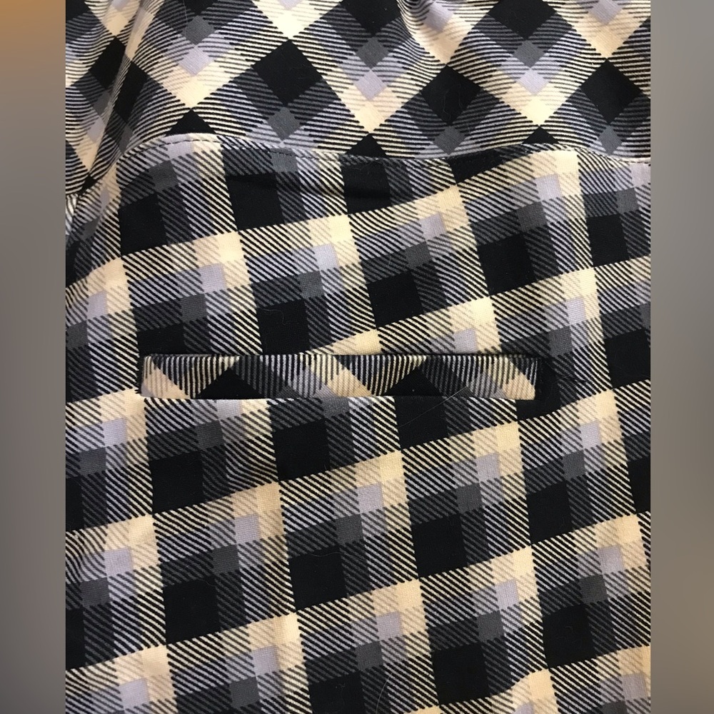 Torrid 1R Plaid Flare Pants NWT - Picture 7 of 9